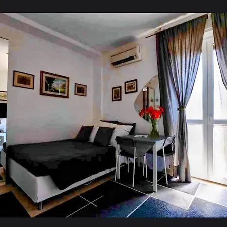 Short Rent Porta Vittoria Apartment Milan