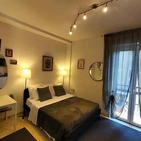Short Rent Porta Vittoria Apartment *