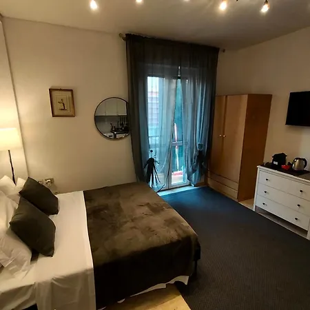 Short Rent Porta Vittoria Apartment *