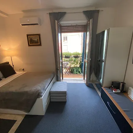 Short Rent Porta Vittoria 아파트 *